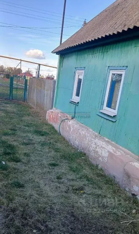 Дом в Белгородская область, Старооскольский городской округ, с. ... - Фото 0