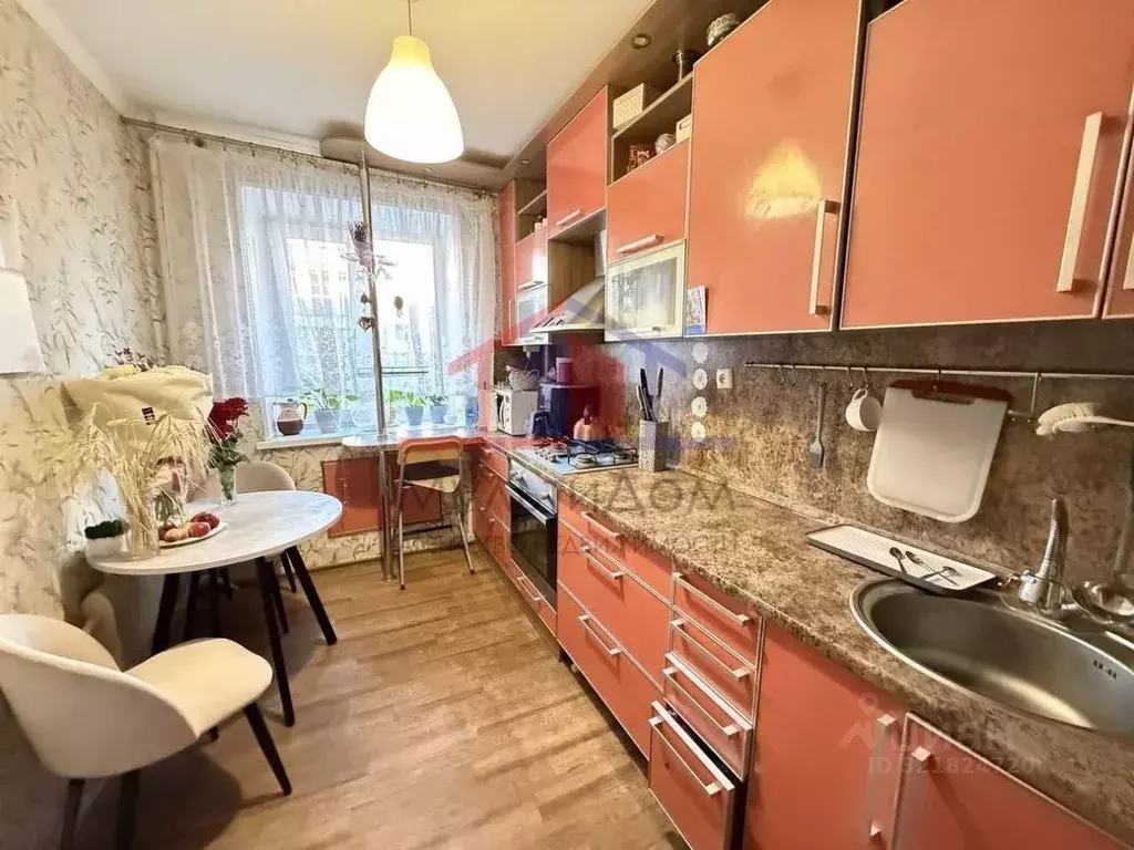 3-к кв. Белгородская область, Губкин ул. Раевского, 24а (62.4 м) - Фото 1