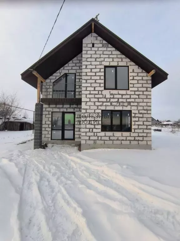 Дом в Алтайский край, Барнаул городской округ, с. Власиха пер. ... - Фото 0