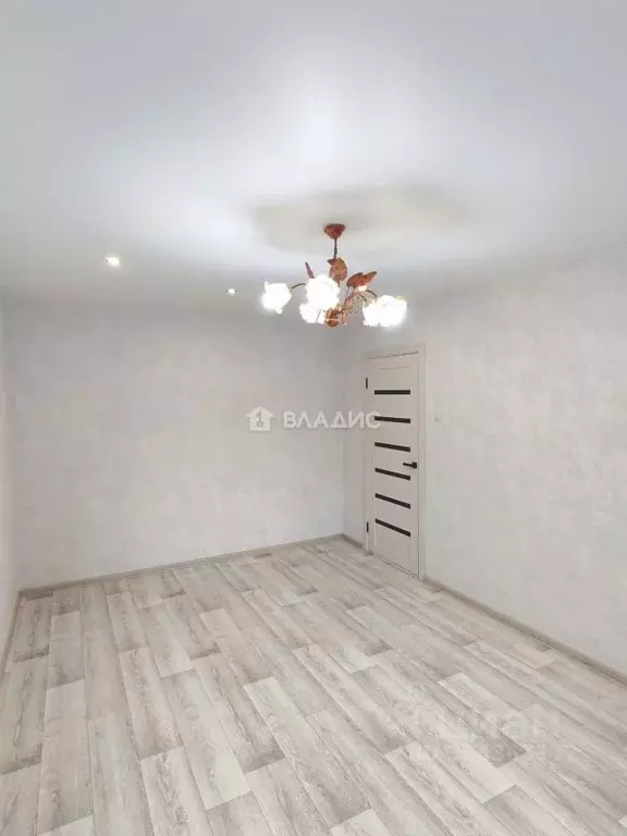 2-к кв. Белгородская область, Белгород ул. Есенина, 12 (50.0 м) - Фото 2