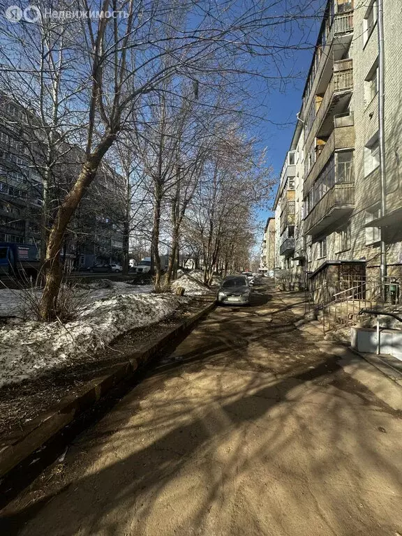 3-комнатная квартира: Киров, улица Крупской, 4 (61.2 м) - Фото 1