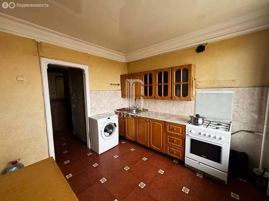 4-комнатная квартира: Махачкала, микрорайон Научный Городок, улица ... - Фото 1