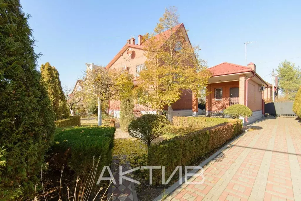 Дом в Ростовская область, Азовский район, Елизаветинское с/пос, Курган ... - Фото 1