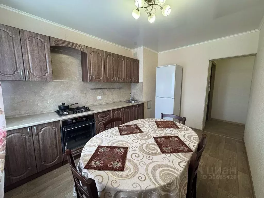 3-к кв. Саратовская область, Балаково ш. Саратовское, 69/6 (62.0 м) - Фото 1