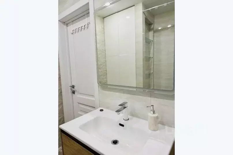 3-к кв. Новосибирская область, Новосибирск Академгородок мкр, ул. ... - Фото 1