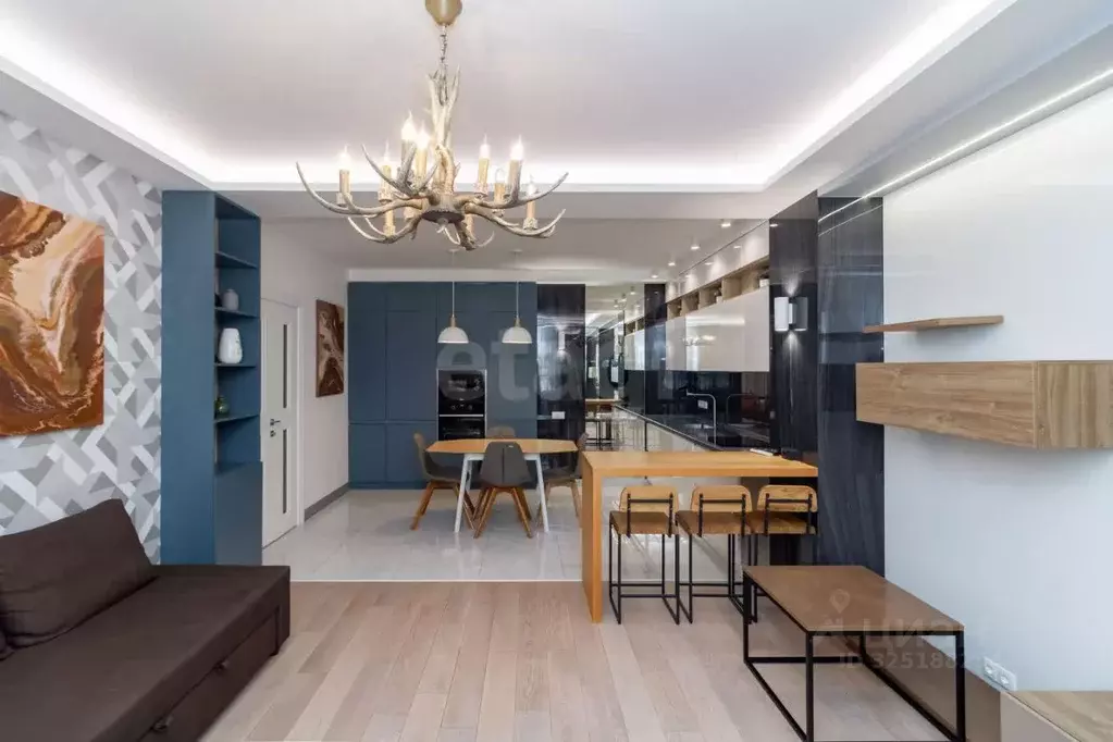 3-к кв. Красноярский край, Красноярск наб. Ярыгинская, 15 (73.2 м) - Фото 1