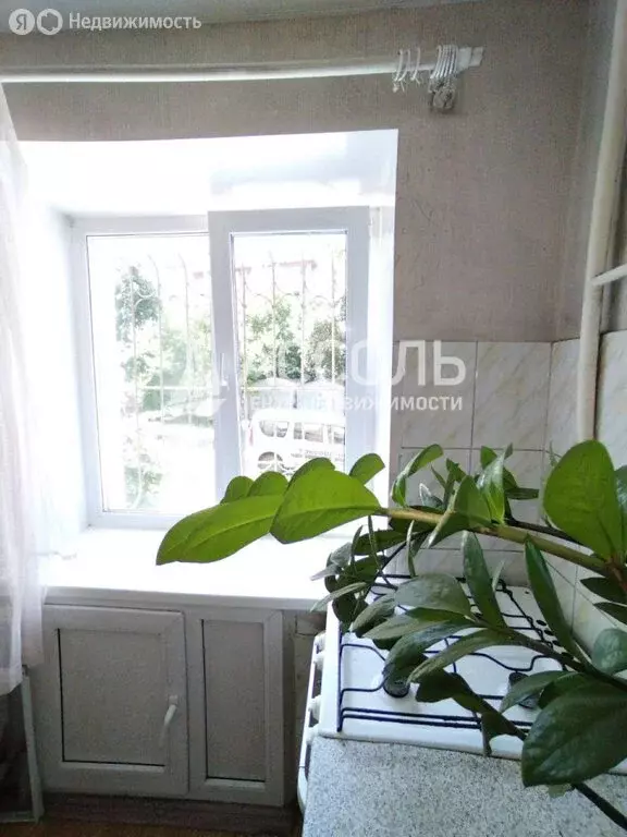 1-комнатная квартира: Омск, улица Серова, 6А (31.2 м) - Фото 0