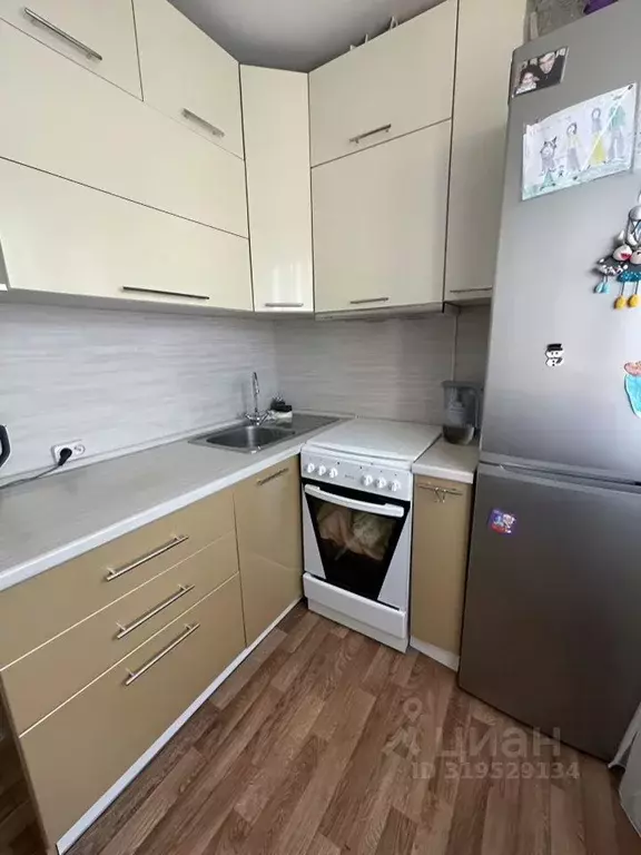 2-к кв. Красноярский край, Красноярск ул. Рокоссовского, 22 (40.0 м) - Фото 0