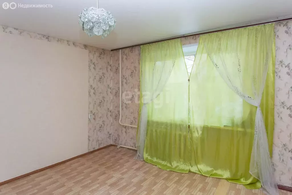 4-комнатная квартира: Тобольск, микрорайон 3Б, 10 (78.8 м) - Фото 1