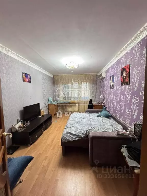 2-к кв. Калмыкия, Элиста 7-й мкр, 4к4А (65.0 м) - Фото 0