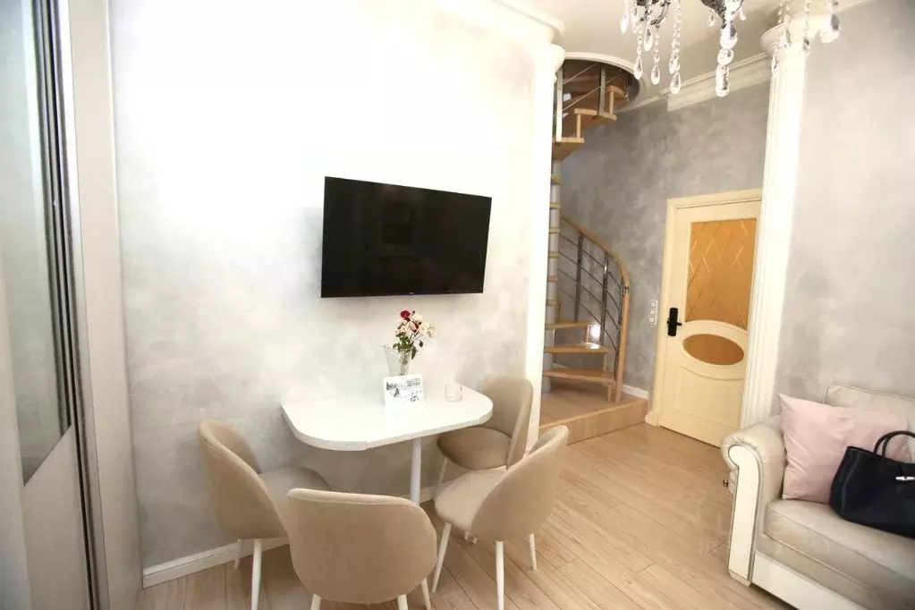 2-к кв. Санкт-Петербург Невский просп., 5 (40.0 м) - Фото 1
