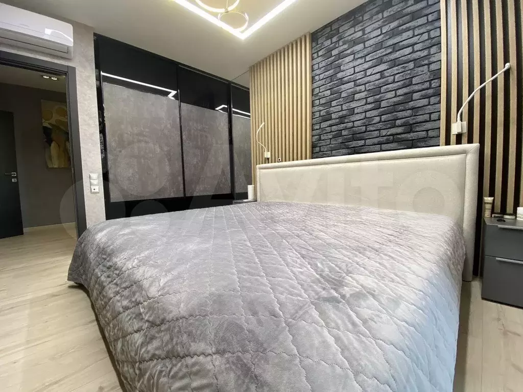 3-к. квартира, 80 м, 13/17 эт. - Фото 1
