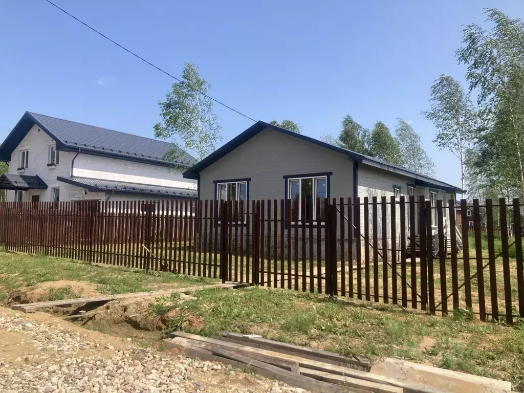 Дом в Владимирская область, Александровский район, Следневское ... - Фото 1
