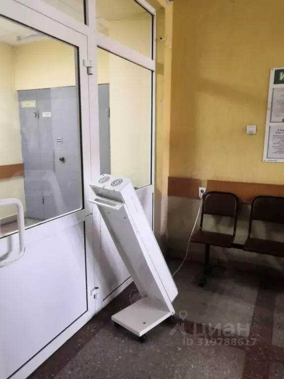 Помещение свободного назначения в Омская область, Омск ул. Лизы ... - Фото 0