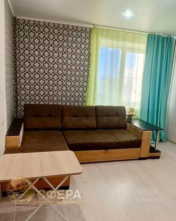 2-к кв. Белгородская область, Старый Оскол Макаренко мкр, 5 (42.0 м) - Фото 1