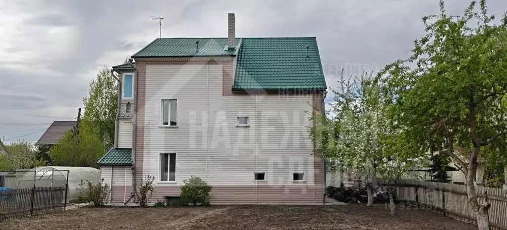 Коттедж в Алтайский край, Рубцовск Троицкая ул., 8 (202 м) - Фото 1