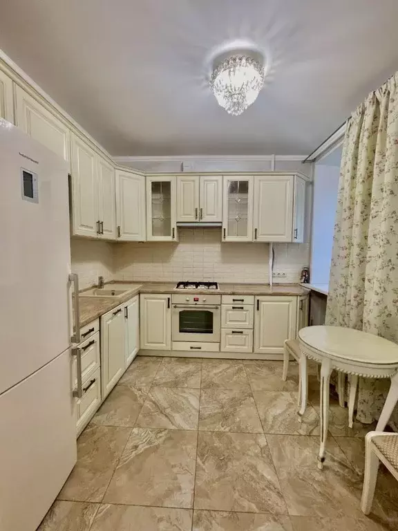 2-к кв. Москва ул. Черняховского, 5К1 (46.0 м) - Фото 0