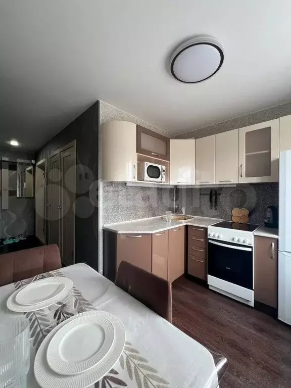 3-к. квартира, 60 м, 9/9 эт. - Фото 1