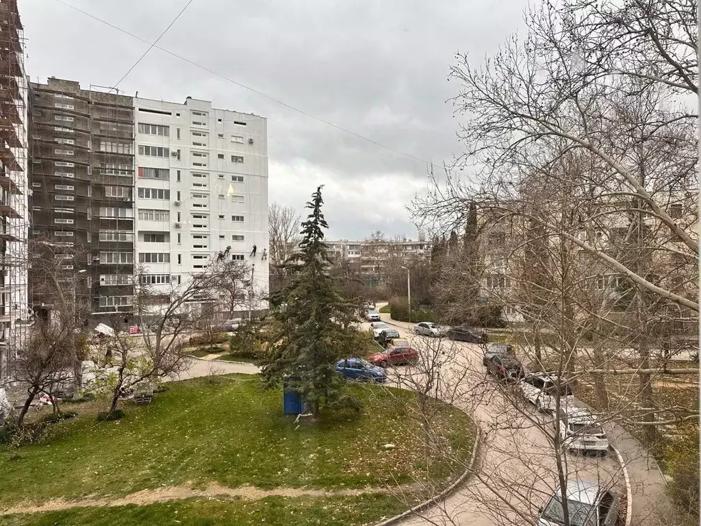 2-к кв. Севастополь просп. Генерала Острякова, 98 (62.0 м) - Фото 2