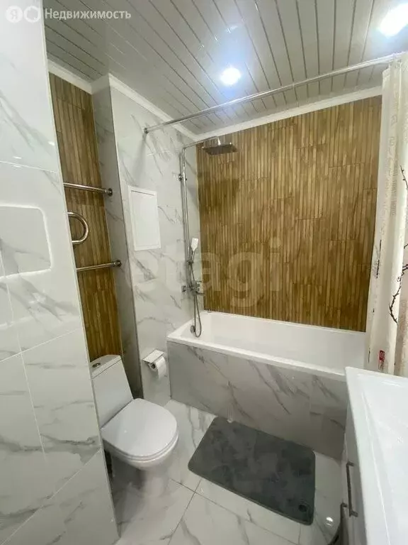 1-комнатная квартира: Оренбург, улица Геннадия Донковцева, 3 (42 м) - Фото 2