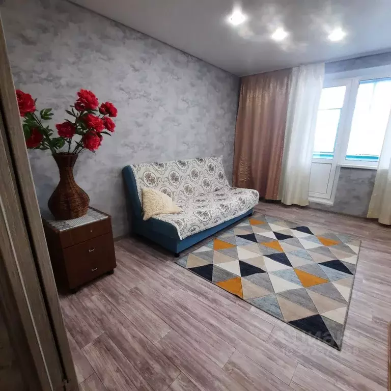 2-к кв. Челябинская область, Миасс ул. Нахимова, 5 (58.0 м) - Фото 2