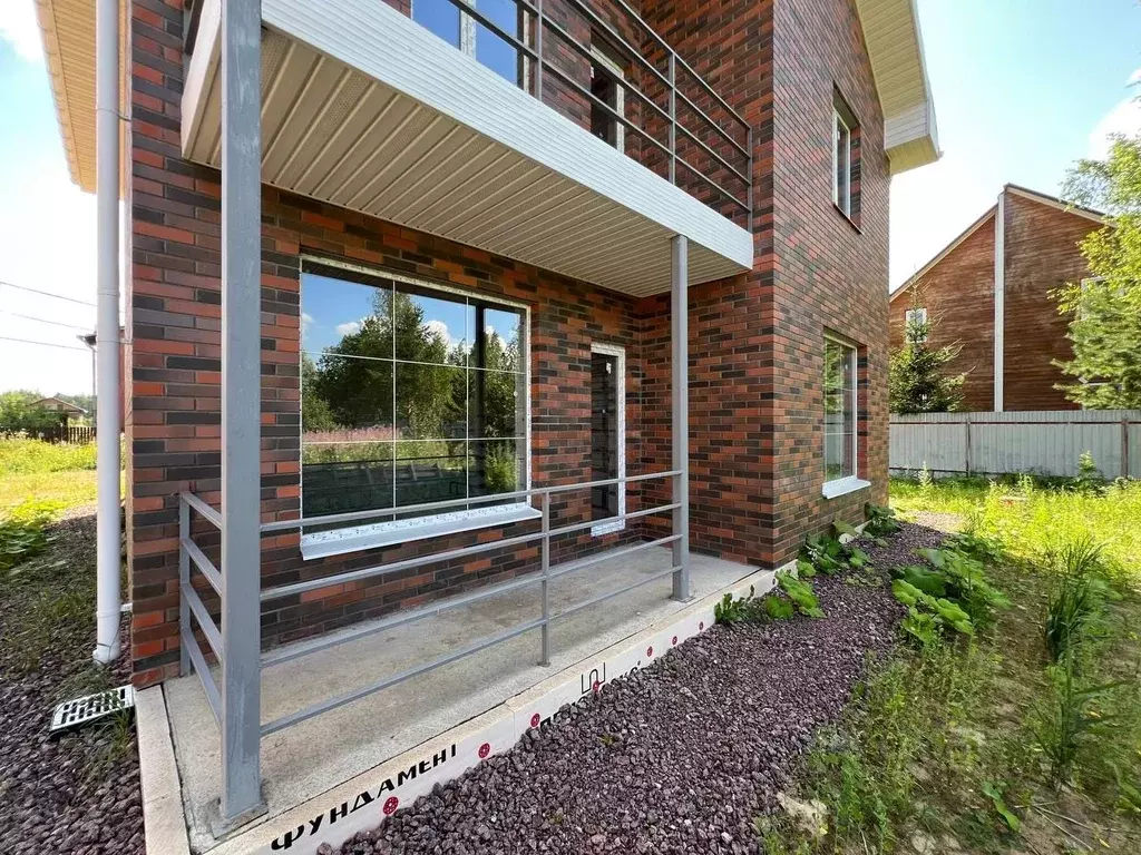 Коттедж в Ленинградская область, Гатчинский муниципальный округ, пос. ... - Фото 2