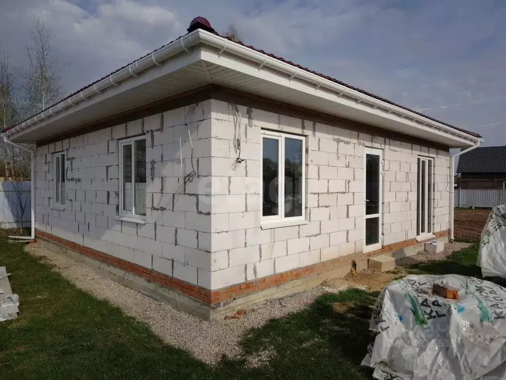 Дом в Калужская область, Дзержинский муниципальный округ, Дворцы ... - Фото 1