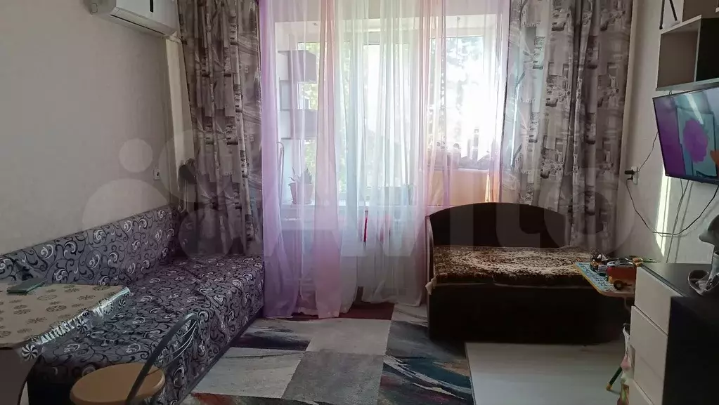 Комната 14 м в 4-к., 7/9 эт. - Фото 0