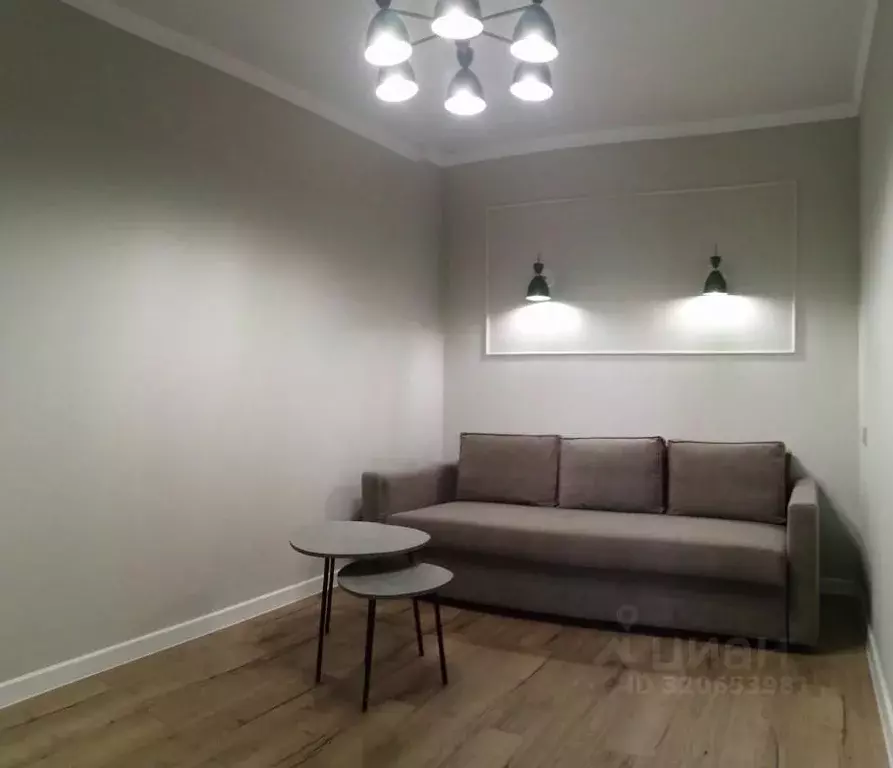 2-к кв. Омская область, Омск ул. Гусарова, 48 (43.0 м) - Фото 1