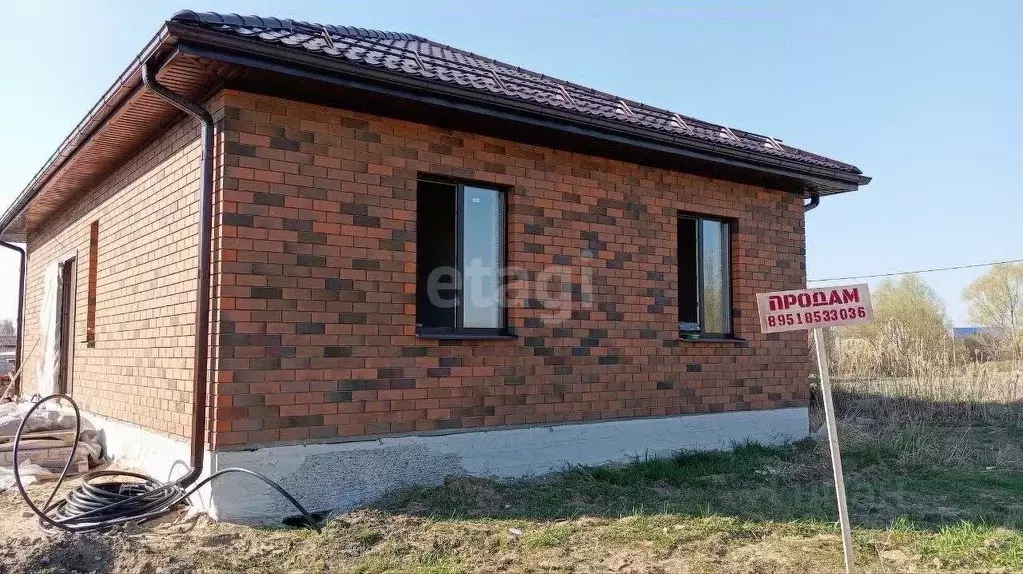 Дом в Воронежская область, с. Новая Усмань ул. Набережная (77 м) - Фото 0