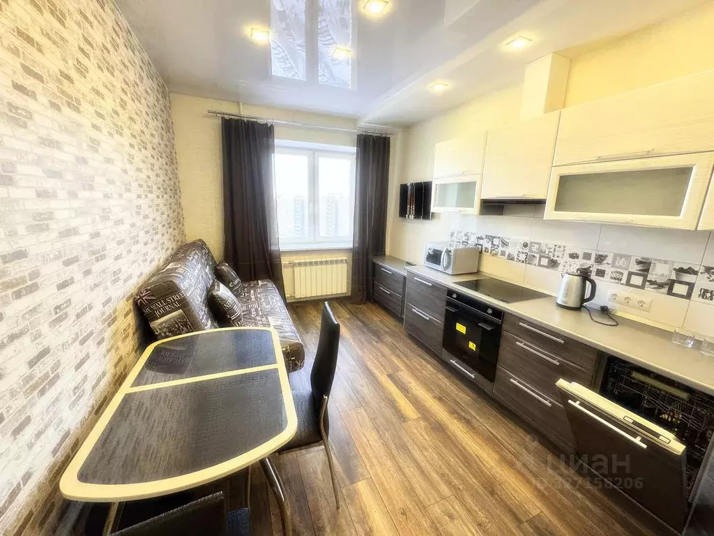 1-к кв. Санкт-Петербург ул. Ленсовета, 88 (47.0 м) - Фото 1