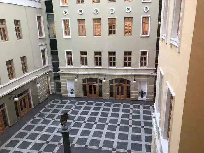 Помещение 1030 кв.м в БЦ Невский 25 - Фото 1