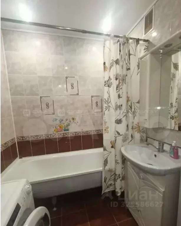 1-к кв. Татарстан, Казань ул. 2-я Азинская, 1В (44.1 м) - Фото 2