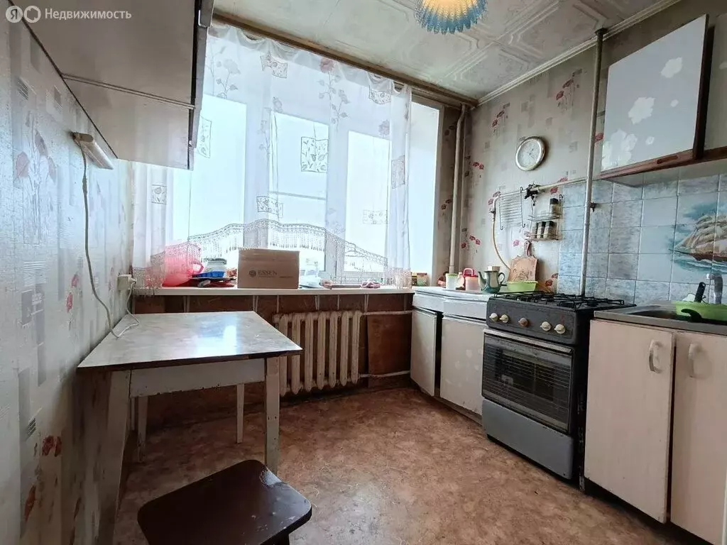 1-комнатная квартира: Рыбинск, Центральный микрорайон, улица Кольцова, ... - Фото 2