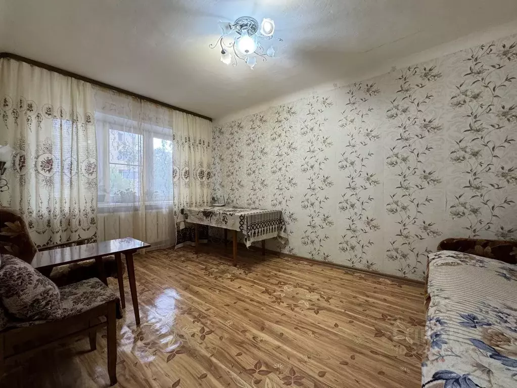 3-к кв. Кировская область, Киров ул. Морозовская, 84 (56.3 м) - Фото 1