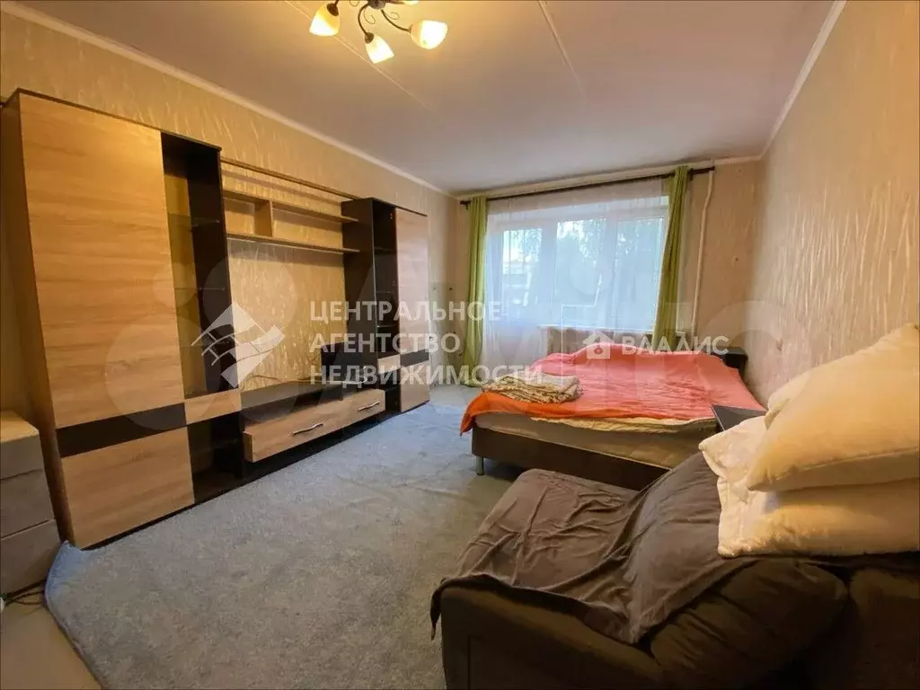 1-к. квартира, 32 м, 4/5 эт. - Фото 0
