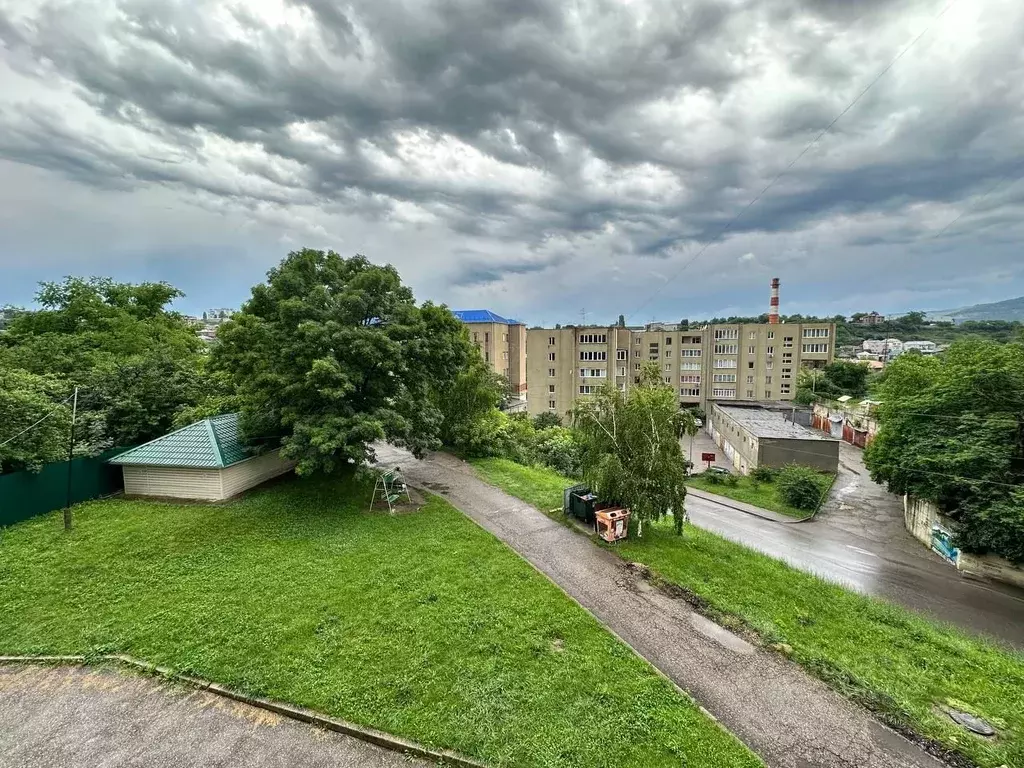 2-к кв. Ставропольский край, Кисловодск Набережная ул. (67.0 м) - Фото 0