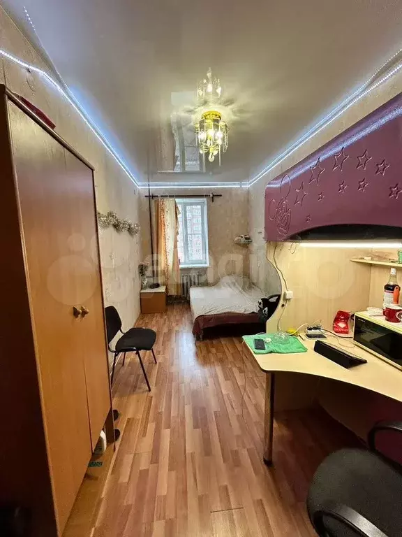 Комната 14,5 м в 3-к., 4/4 эт. - Фото 1