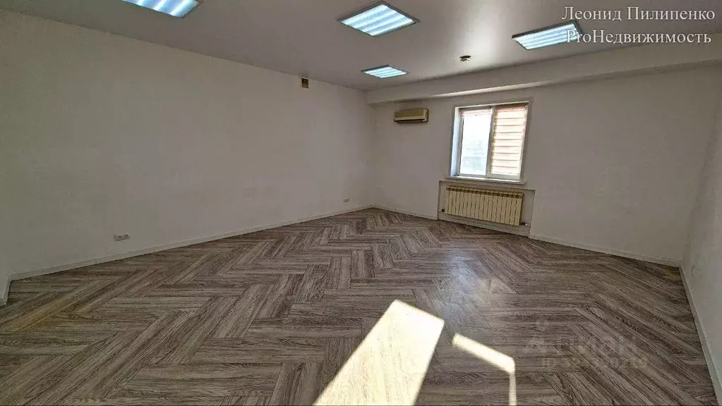 Офис в Самарская область, Самара Ново-Садовая ул., 220А (34 м) - Фото 1