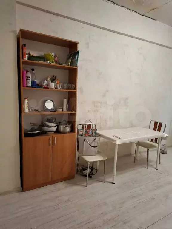 Комната 19 м в 2-к., 2/4 эт. - Фото 1