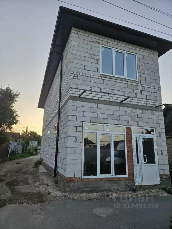 Помещение свободного назначения в Саратовская область, Саратов ул. ... - Фото 0