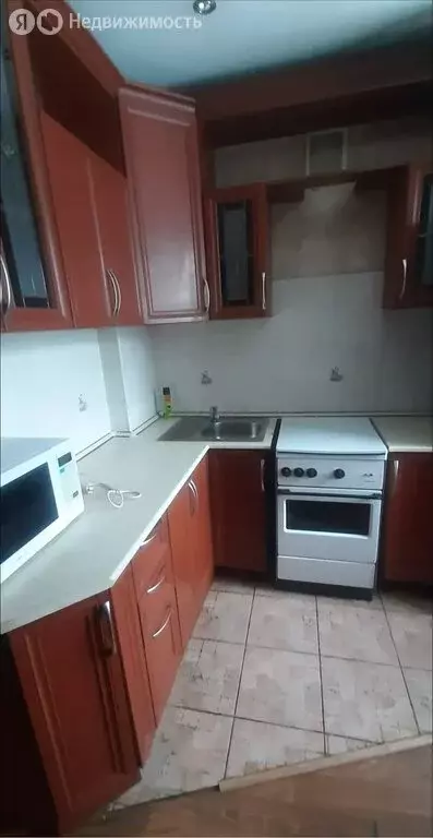 3-комнатная квартира: Барнаул, Лазурная улица, 24 (63 м) - Фото 2