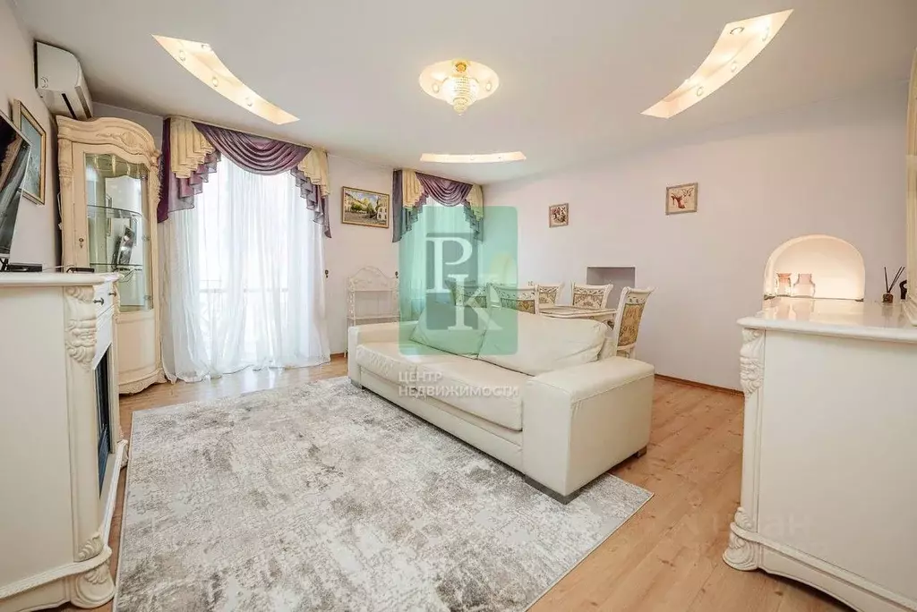 2-к кв. Севастополь ул. Большая Морская, 48 (59.6 м) - Фото 1