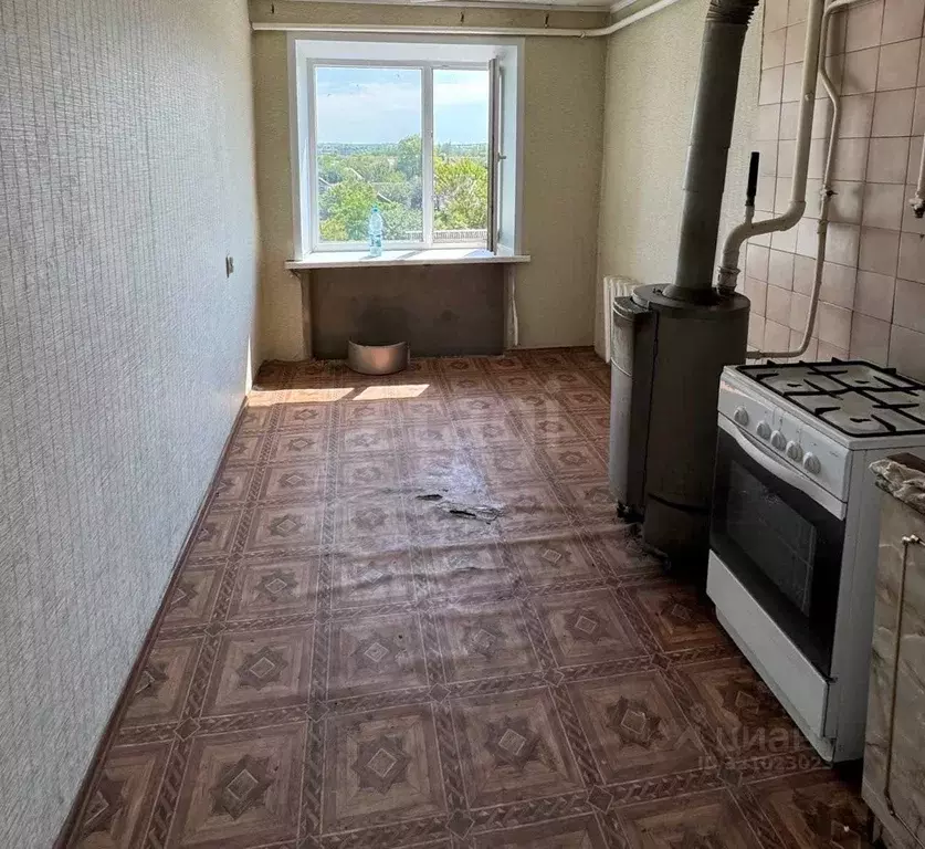 2-к кв. Белгородская область, Валуйки ул. Герцена, 3А (51.1 м) - Фото 0