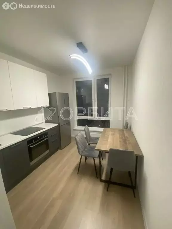 1-комнатная квартира: Тюмень, улица Юрия Рогачева, 11к2 (29.4 м) - Фото 1