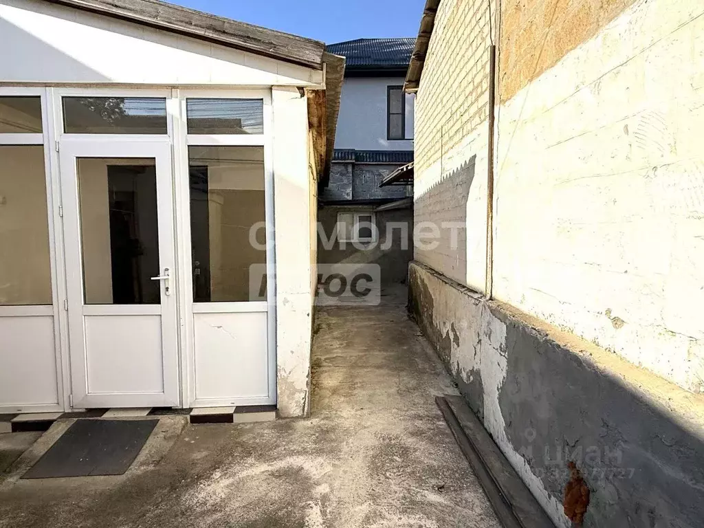 Дом в Дагестан, Махачкала ул. Нурадинова, 65 (150 м) - Фото 2