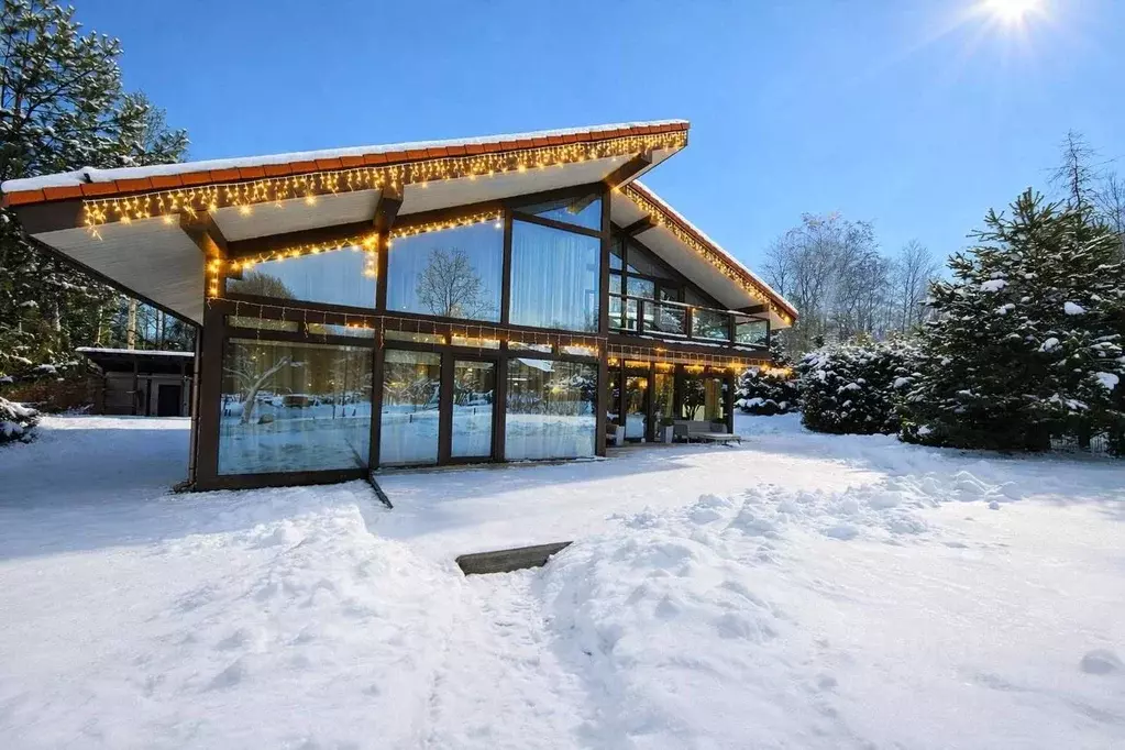 Коттедж в Санкт-Петербург пос. Солнечное, ул. Вокзальная, 5с2 (512 м) - Фото 1