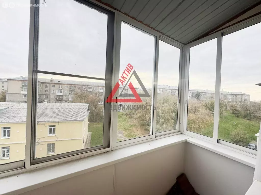 2-комнатная квартира: Каменск-Уральский, посёлок УАЗ, Набережная ... - Фото 2