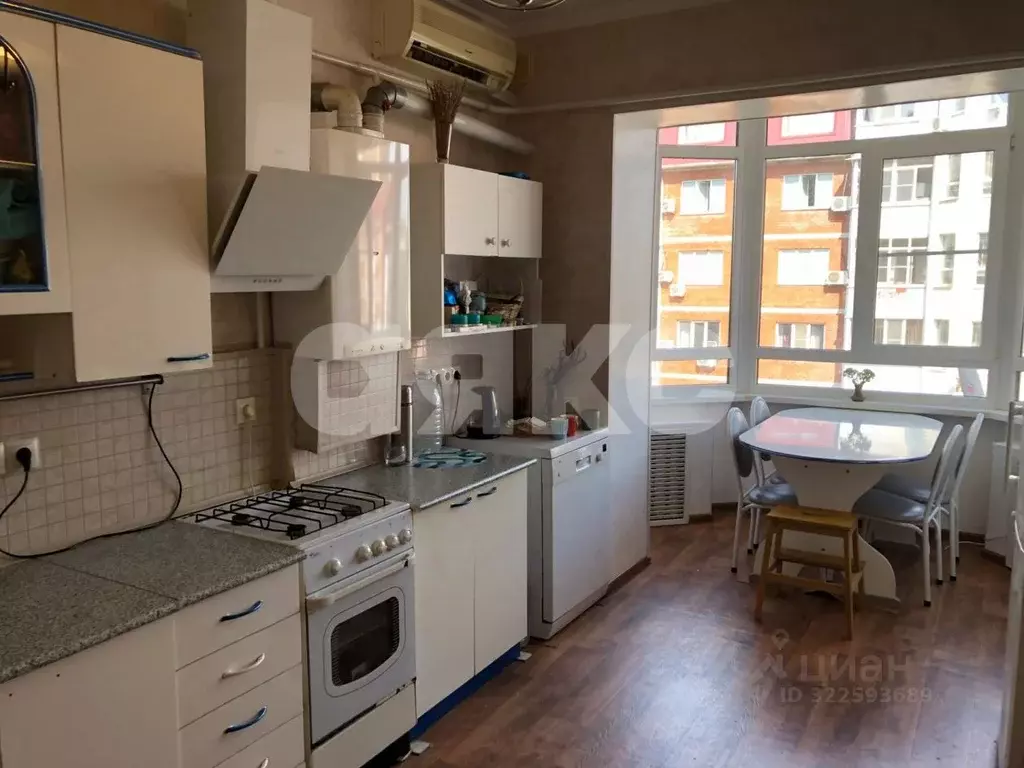 2-к кв. Краснодарский край, Горячий Ключ ул. Ленина, 210 (65.0 м) - Фото 2