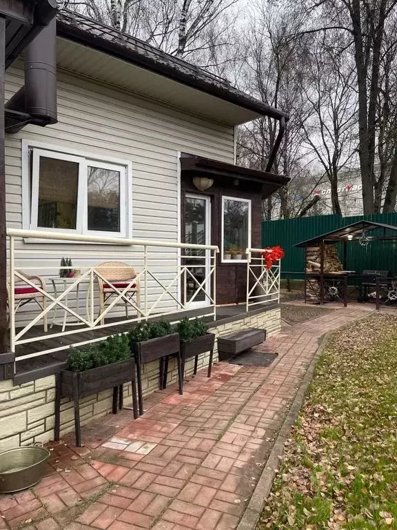 Дом в Московская область, Одинцовский городской округ, с. Немчиновка  ... - Фото 1